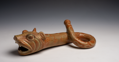 Escultura | Objeto constituía parte de um conjunto