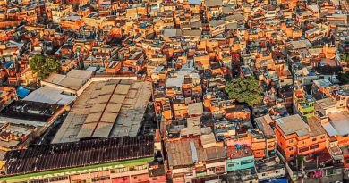 Quadra da Mangueira no Morro da Mangueira - reprodução site