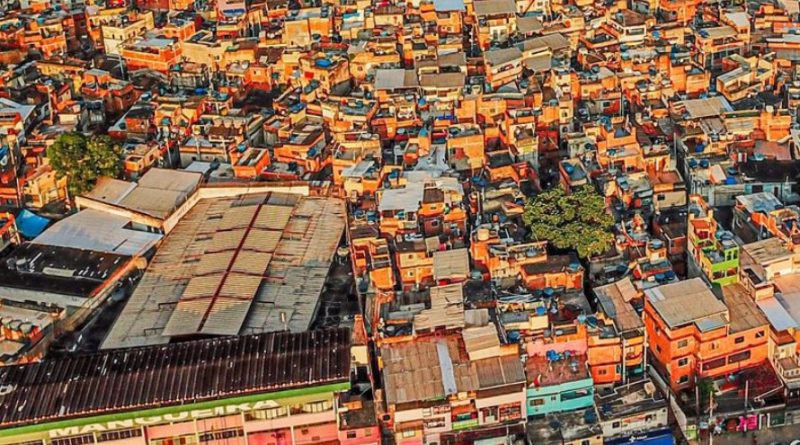 Quadra da Mangueira no Morro da Mangueira - reprodução site