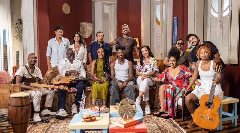 Elenco Casa PMB com Lazzo Matumbi, Sued Nunes, Yan Cloud, Hiran, Rachel Reis e Melly - Foto Fernando Gomes