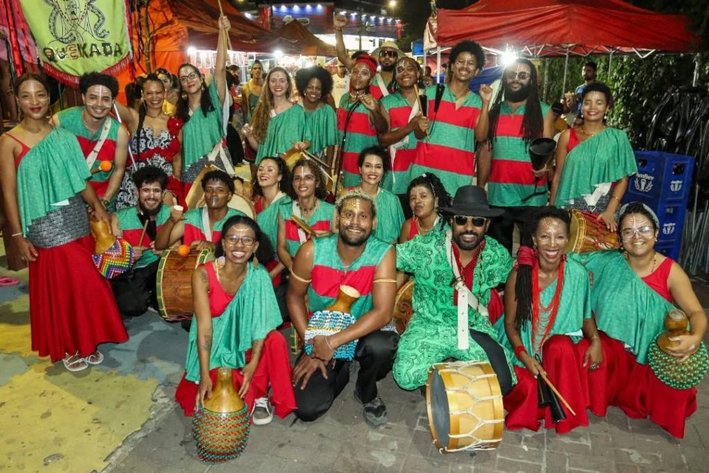 Congo do Embondeiro Queixada - Ulisses Sulivan - Comunidade Quilombaque Quilombaque