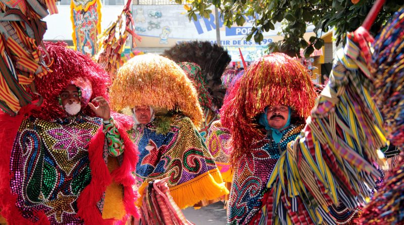 23072010 - FIG 2010 - Palco Cultura Popular - Maracatu Cambinda Brasileiro. Foto: Andre Sampaio/Especial para o Santo Lima