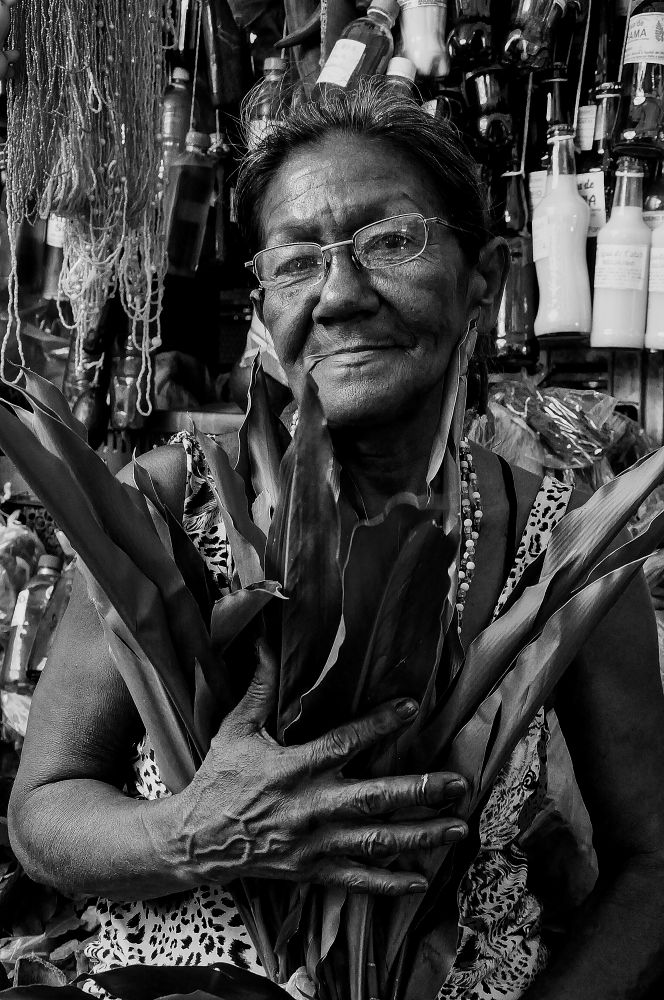 Evna Moura - Tieta da serie Vendedoras de Ervas do Mercado Ver-o-Peso - Belém/Pará - 2016