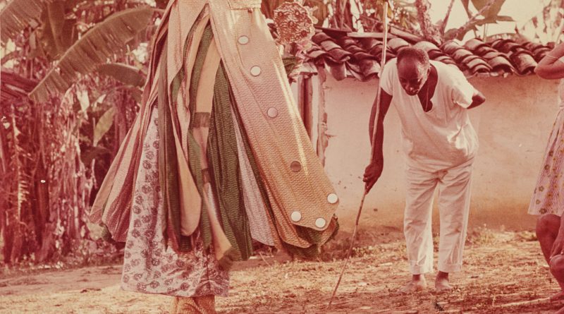 Mestre Didi com Egungun - Sem data - foto divulgação