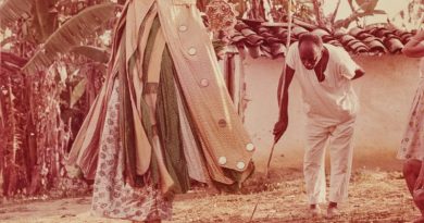 Mestre Didi com Egungun - Sem data - foto divulgação