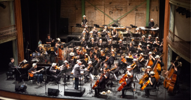 Orquestra Tom Jobim apresenta concerto dedicado ao violão brasileiro no Theatro São Pedro