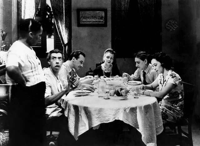 Cena do filme O Ébrio de Gilda Abreu