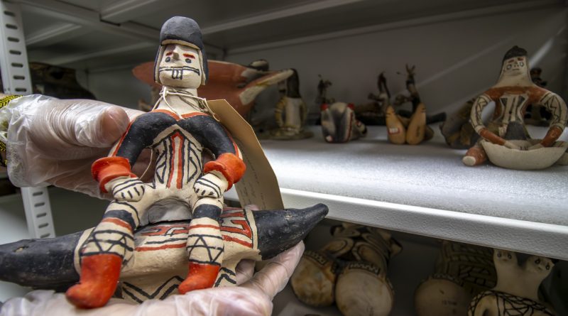 Boneca Carajá no Museu Emílio Goeldi