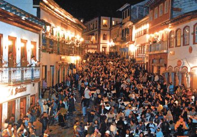 Vesperata de Diamantina - Foto Pedro Miranda - Arquivo fHist