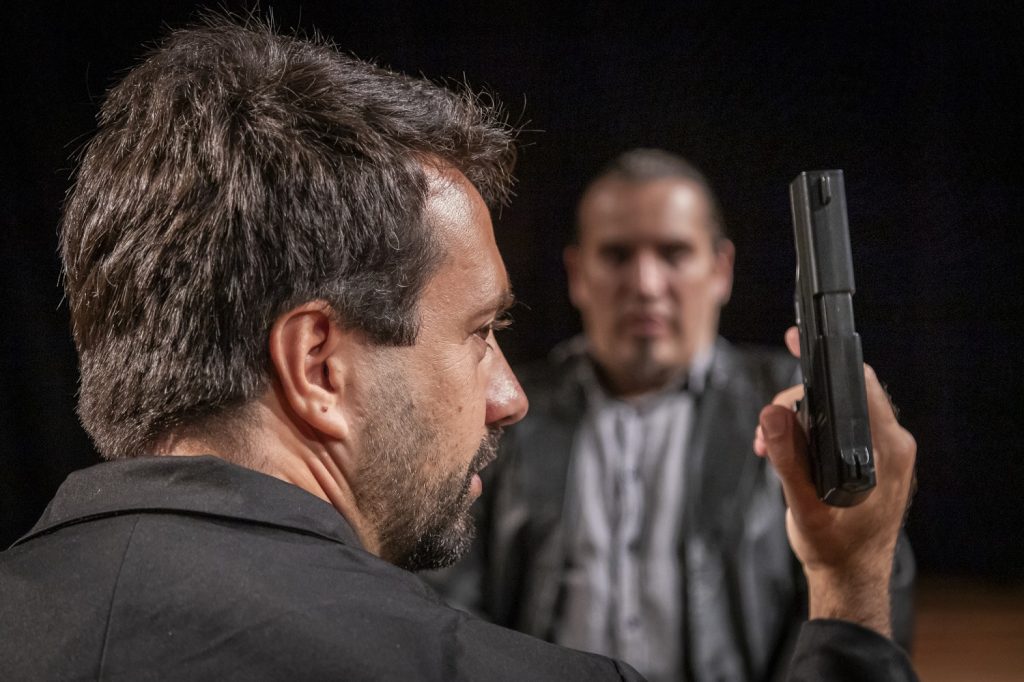 Tudo Acontece numa Segunda-Feira de Manhã — Vinícius Piedade - divulgação