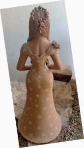 NoivaMarliete de Caruaru, PEO cabelo e as rosas esculpidas com espinho de cactos32 cm de alturaObra de 2005