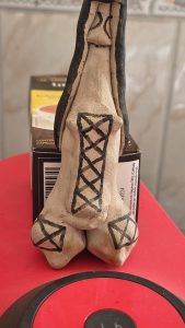 Índia 2Escultura marajoara em cerâmicaAutor desconhecido, tem mais de 40 anos de idade14 cm de altura