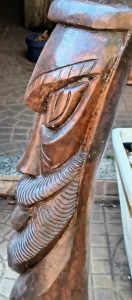 Carranca africana Autor desconhecido, em madeira de lei83 cm de altura